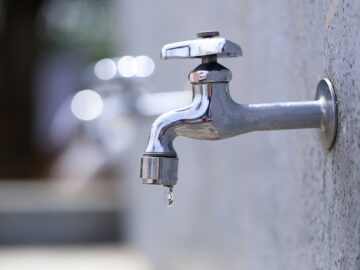 水漏れ