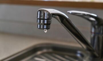 水漏れ